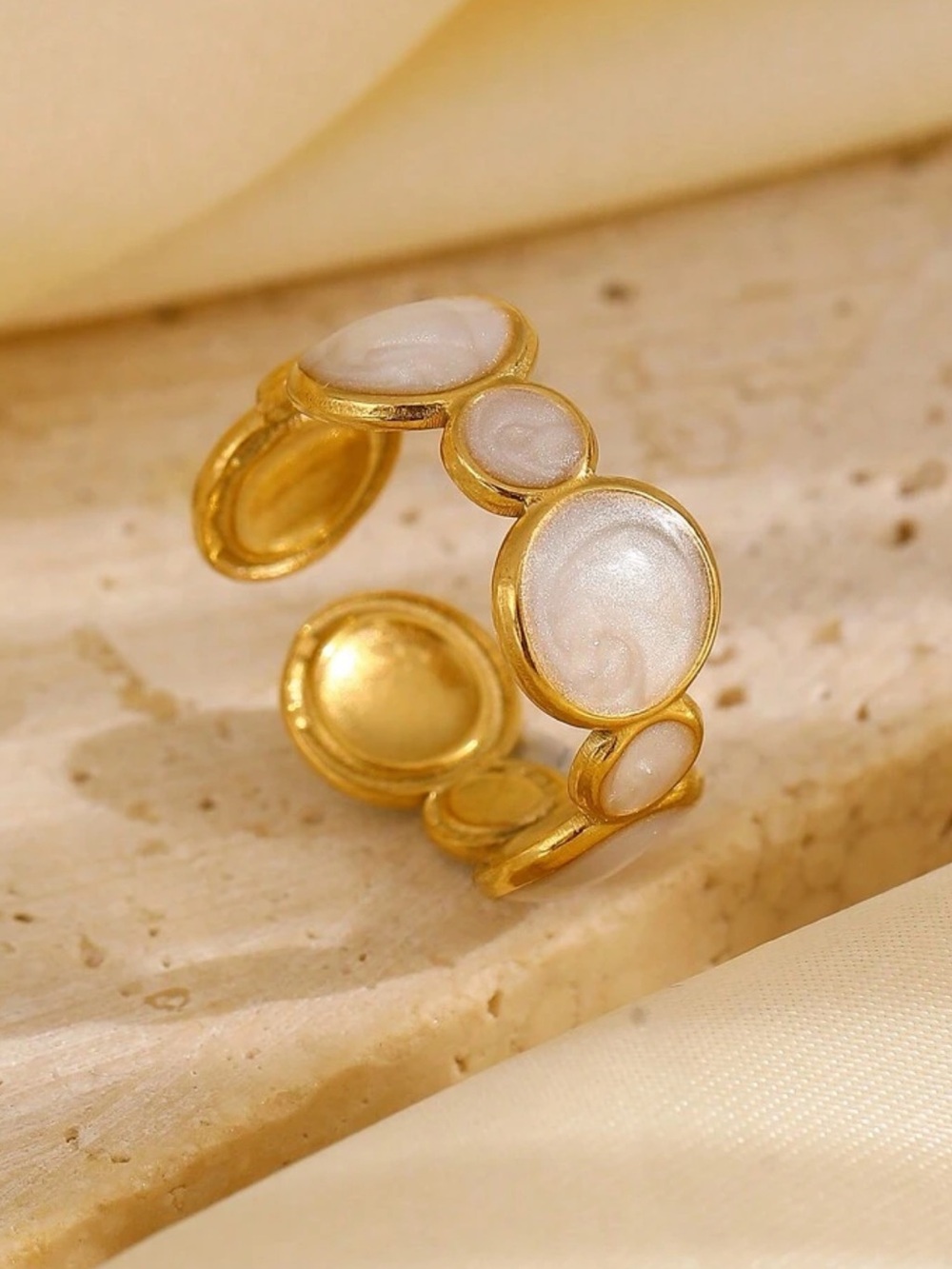 Stainless steel & White Pearl-Effect Open Band Ring